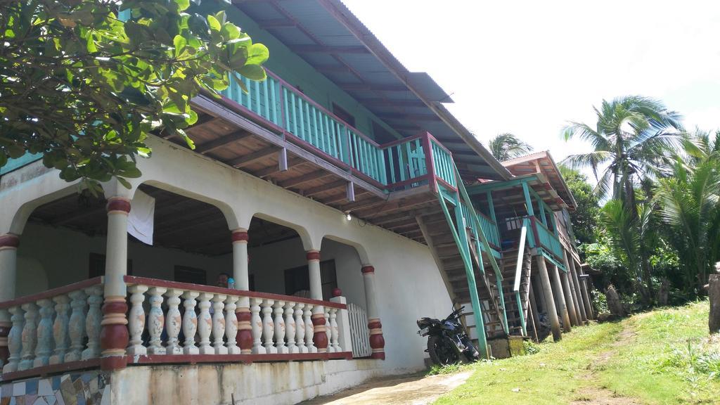 Corn Island Hostal Alal Suite North End Exterior photo