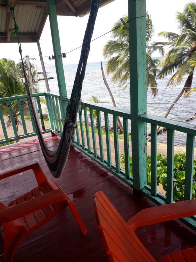 Corn Island Hostal Alal Suite North End Exterior photo